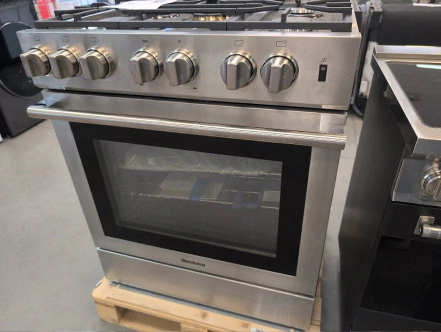 BGR30522CSS - RANGES - Blomberg - Gas - Stainless Steel - Open Box - Image 3