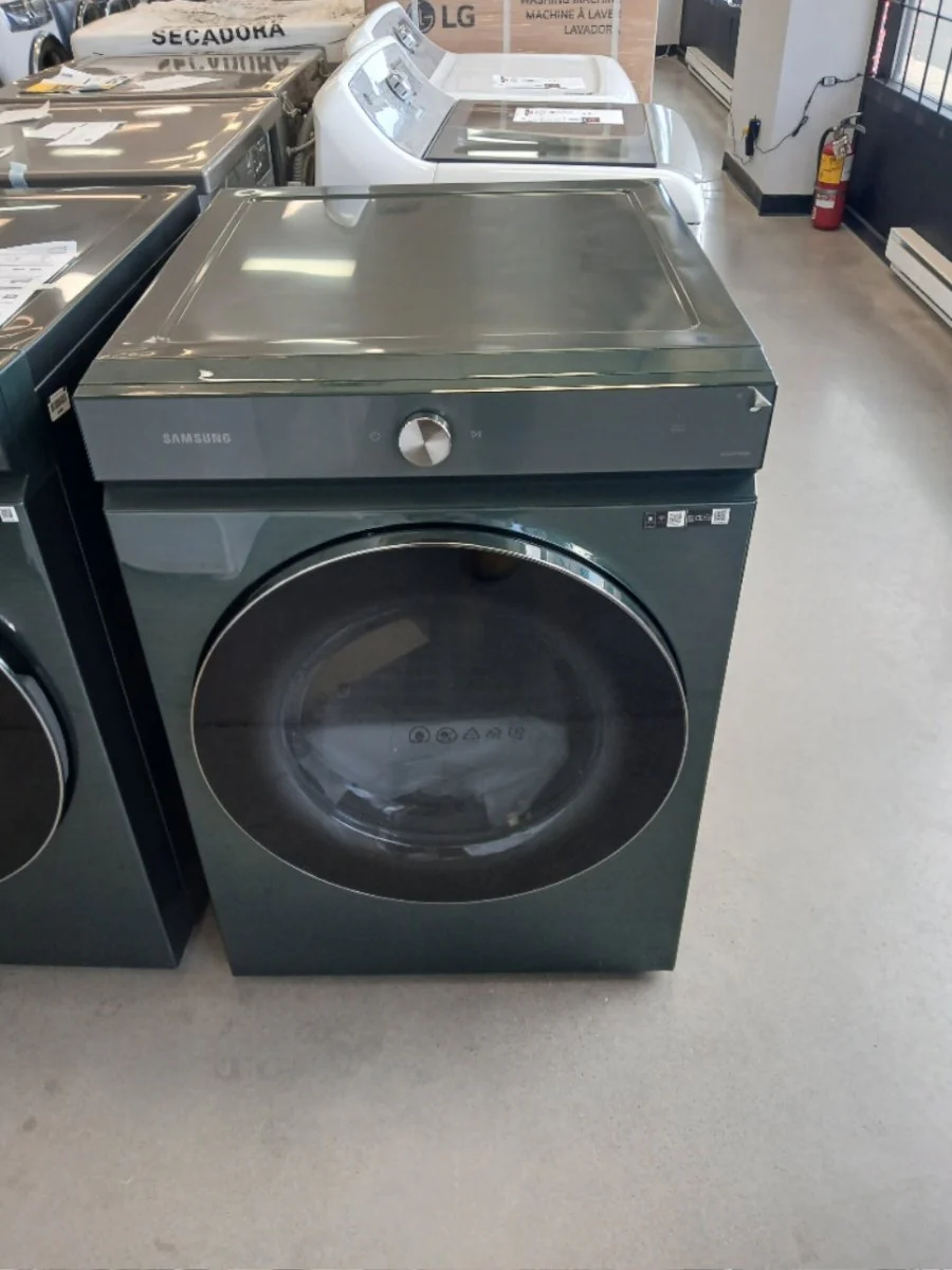 DVE53BB8900G - DRYERS - Samsung - Electric - Forest Green - Open Box - Image 2
