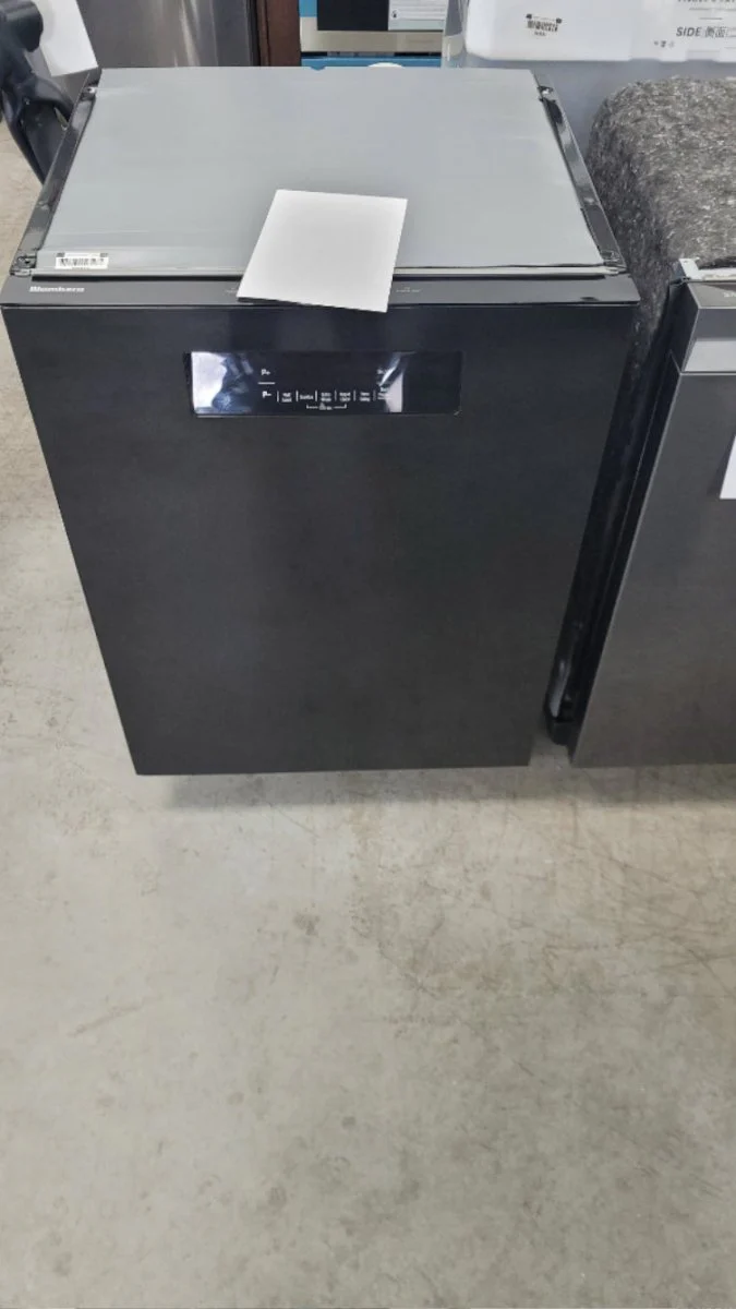 DWT52600SSIH - DISHWASHERS - Blomberg - Front Controls - Stainless Steel - Open Box - Image 2
