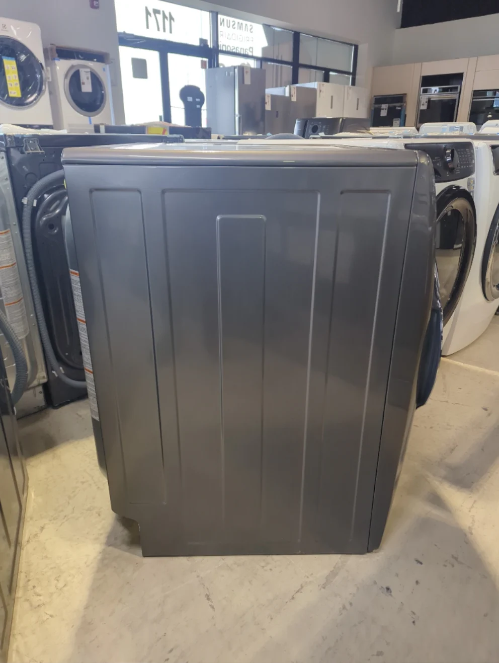 ELFE763CAT - DRYERS - Electrolux - Electric - Titanium - Open Box - Image 4