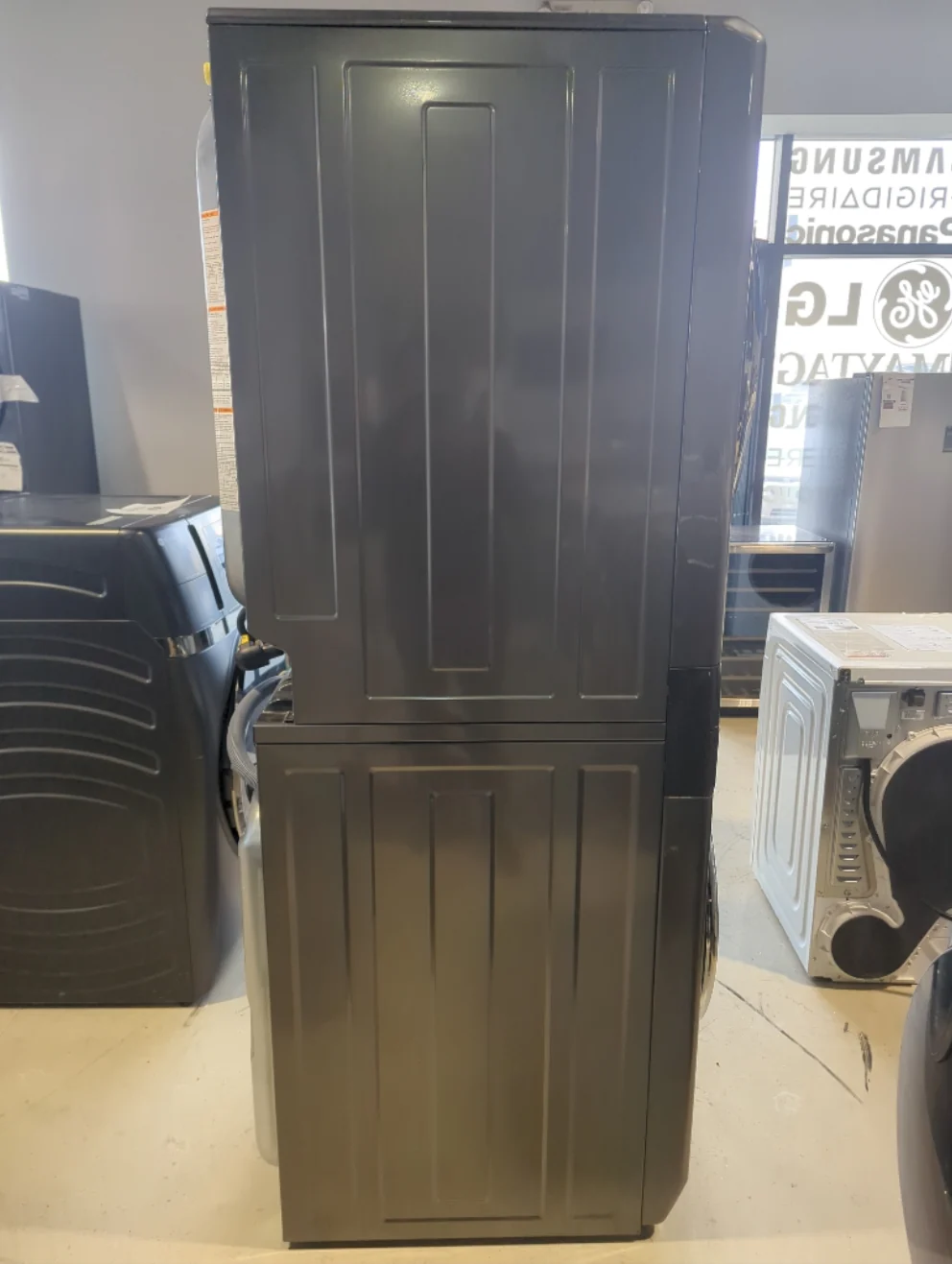 ELTE760CAT - LAUNDRY CENTERS - Electrolux - Stacked Washer/Dryer - Electric - Titanium - Open Box - Image 3