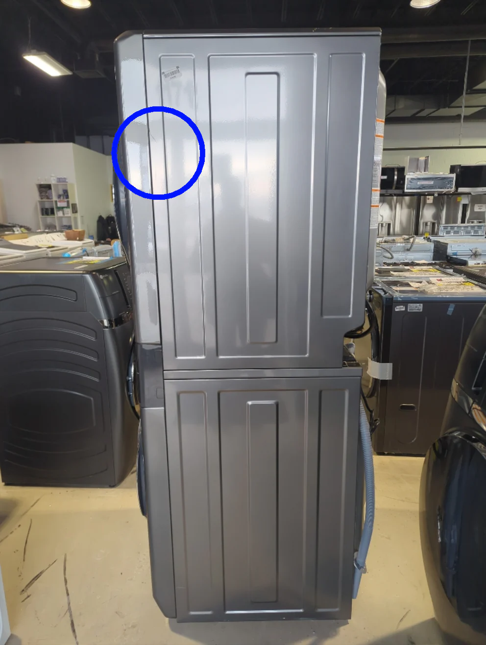 ELTE760CAT - LAUNDRY CENTERS - Electrolux - Stacked Washer/Dryer - Electric - Titanium - Open Box - Image 4