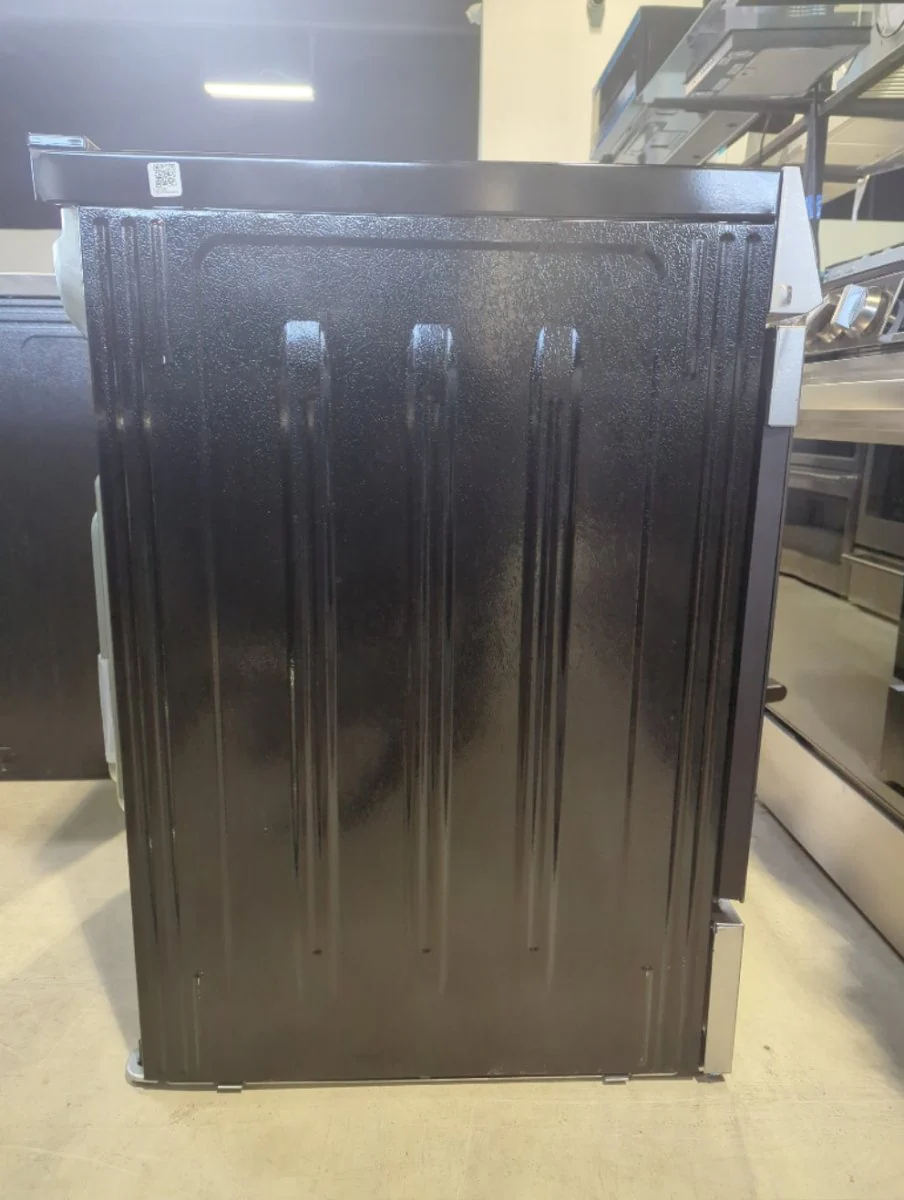 FCFE306CAS - RANGES - Frigidaire - Electric - Stainless Steel - Open Box - Image 3