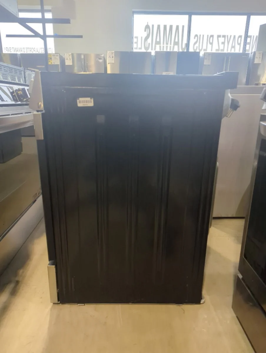 FCFE306CAS - RANGES - Frigidaire - Electric - Stainless Steel - Open Box - Image 4