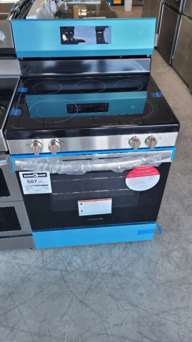 FCRE306CAS - RANGES - Frigidaire - Electric - Stainless Steel - Open Box - Image 3