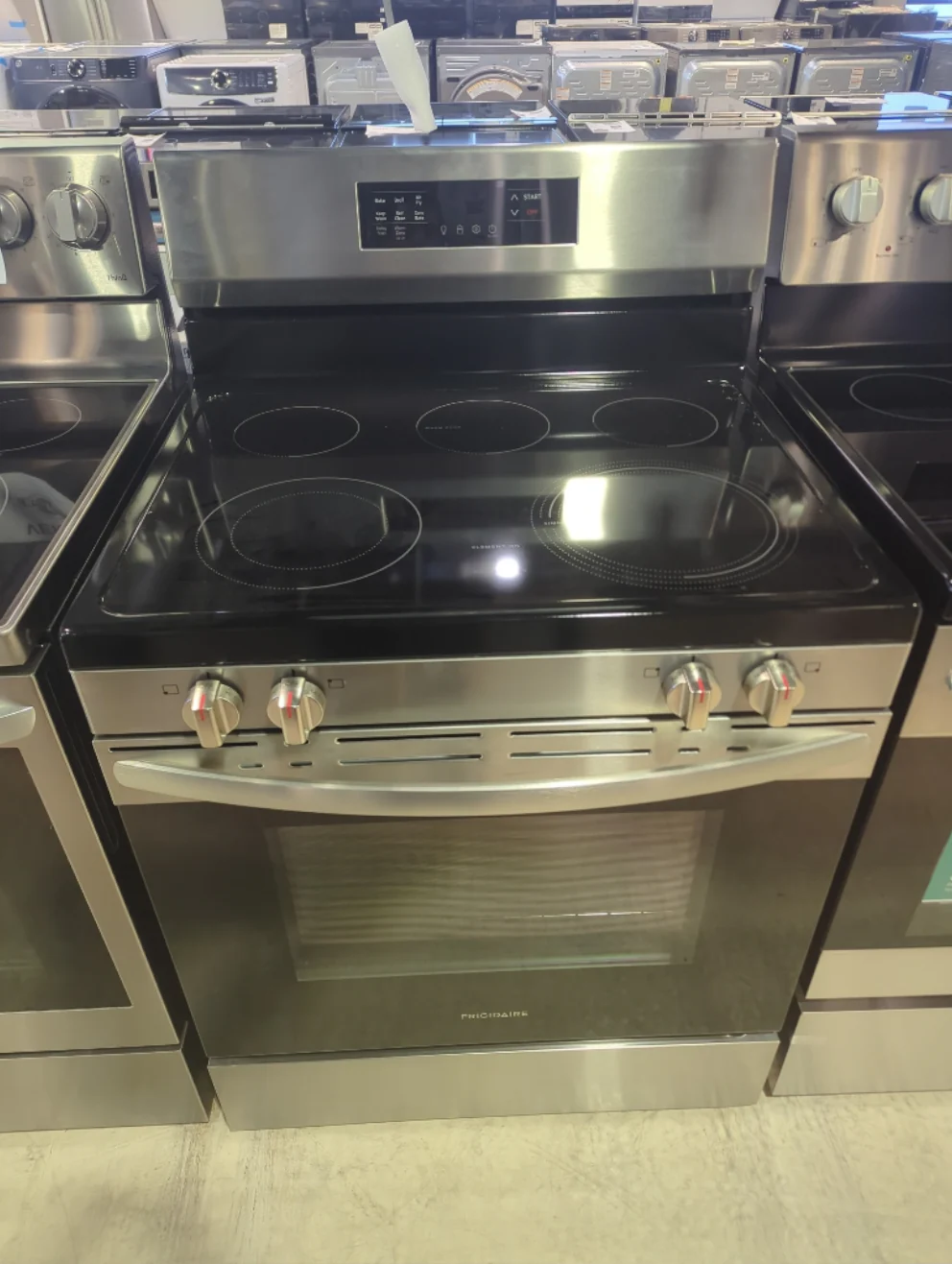 FCRE308CAS - RANGES - Frigidaire - Electric - Stainless Steel - Open Box - Image 2