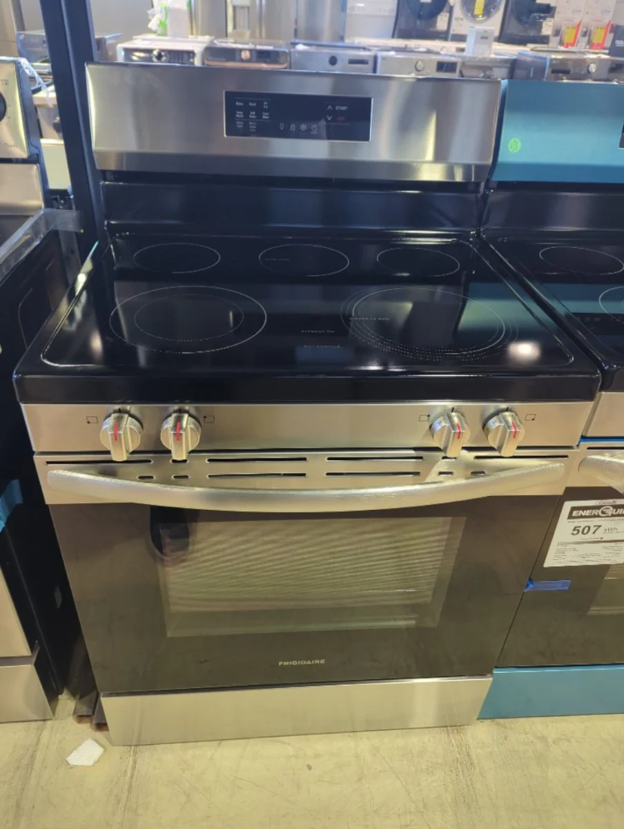 FCRE308CAS - RANGES - Frigidaire - Electric - Stainless Steel - Open Box - Image 2