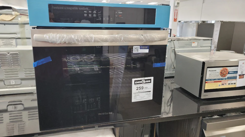 FCWS3025AS - WALL OVENS - Frigidaire - Single Oven - Stainless Steel - Open Box - Image 2