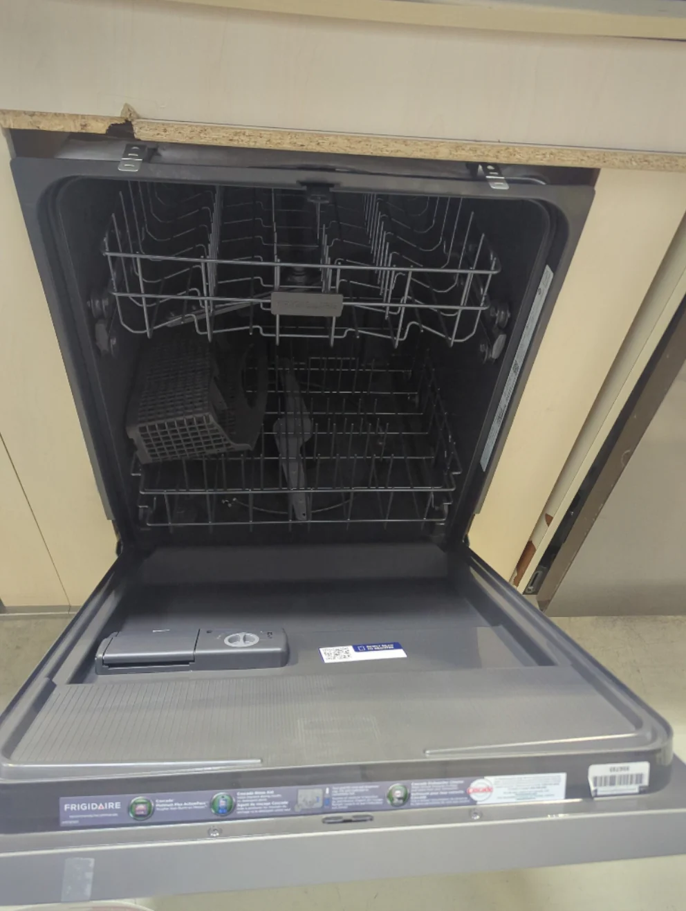 FDPC4314AS - DISHWASHERS - Frigidaire - Front Controls Single Drawer - Stainless Steel - Open Box - Image 3