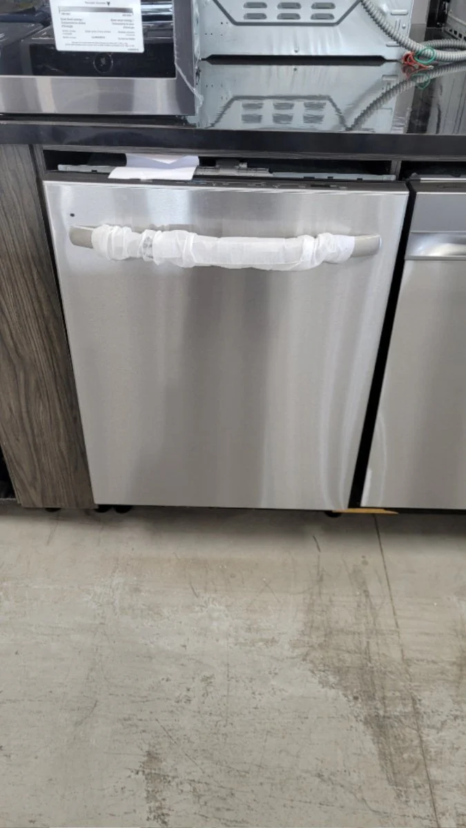 FDSH4502BF - DISHWASHERS - Frigidaire - Top Controls - Stainless Steel - Open Box - Image 2
