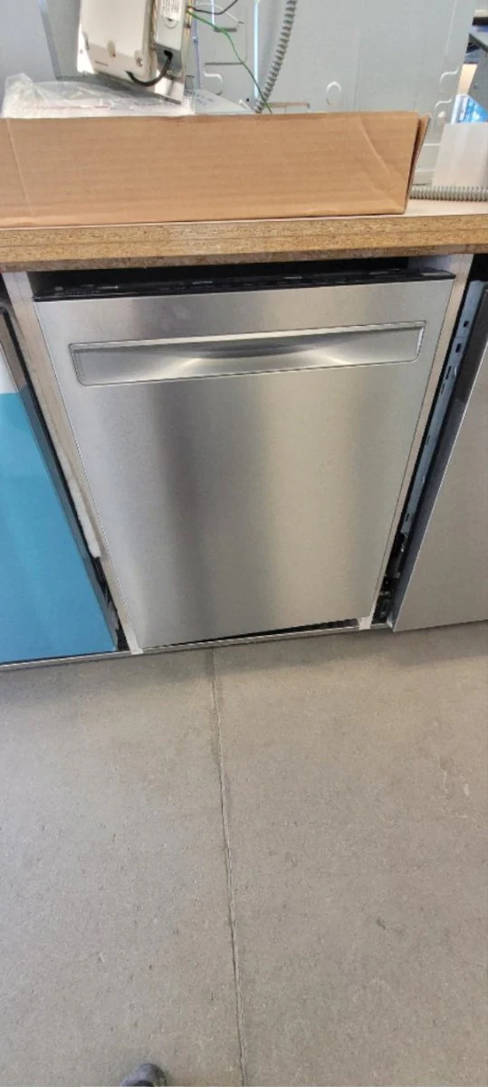 FDSP4501AS - DISHWASHERS - Frigidaire - Top Controls - Stainless Steel - Open Box - Image 2
