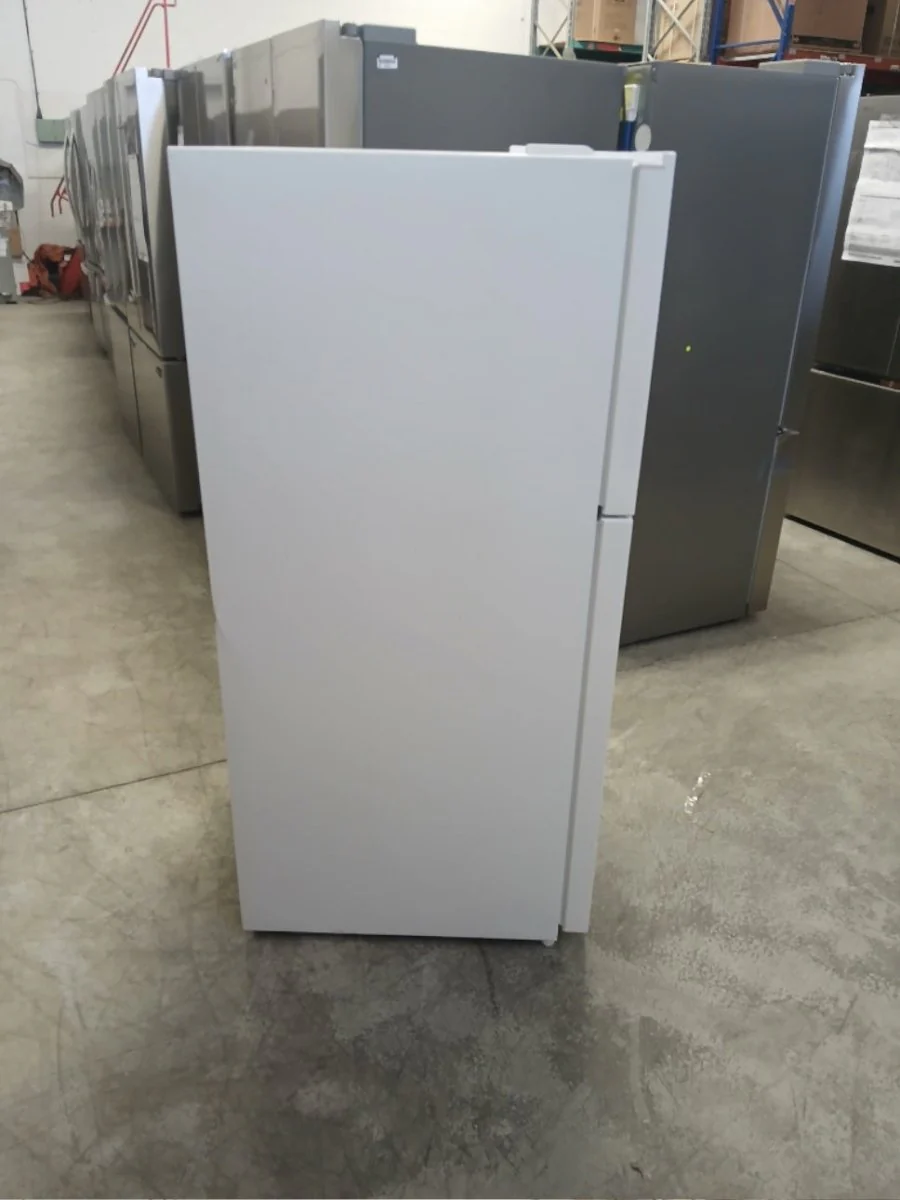 FFET1222UW - REFRIGERATORS - Frigidaire - Top Freezer - White - Open Box - Image 3