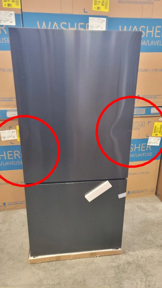 FFFFD1785-31BK - REFRIGERATORS - Forno - Bottom Freezer - Black Stainless - Open Box - Image 3