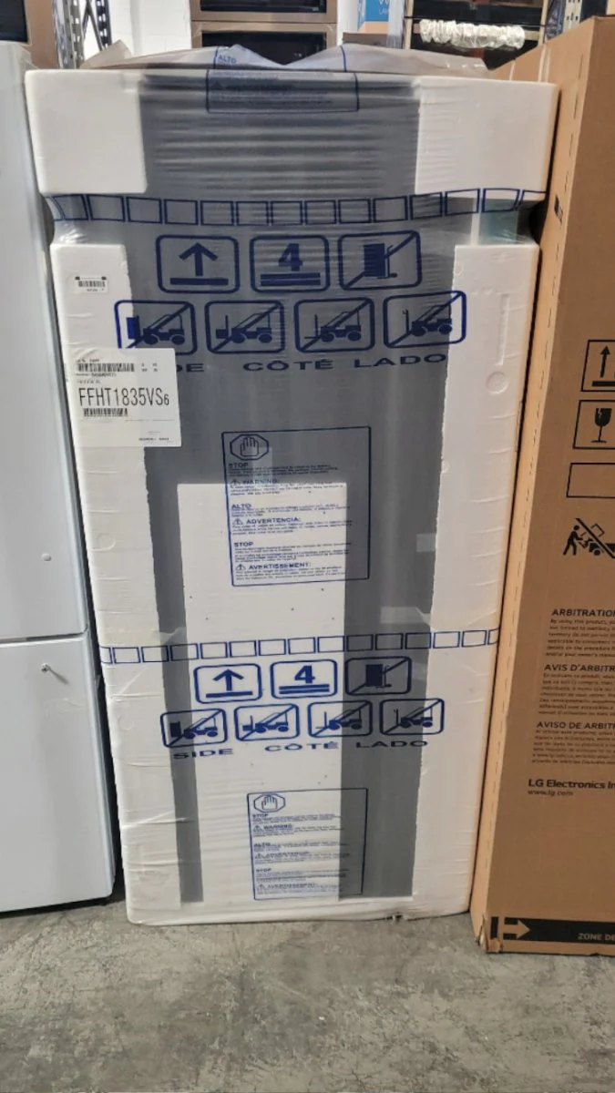 FFHT1835VS - REFRIGERATORS - Frigidaire - Top Freezer - Stainless Steel - Open Box - Image 2