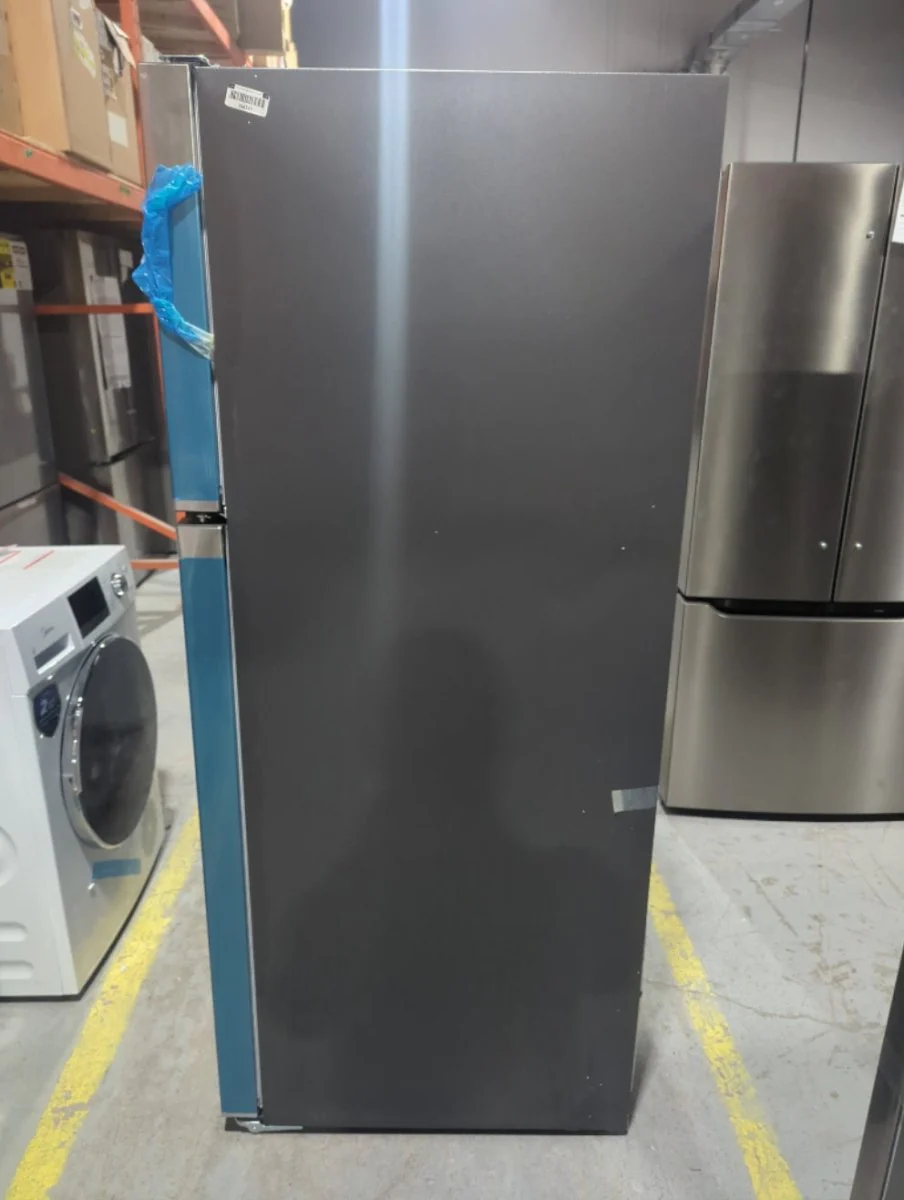 FFHT1835VS - REFRIGERATORS - Frigidaire - Top Freezer - Stainless Steel - Open Box - Image 4
