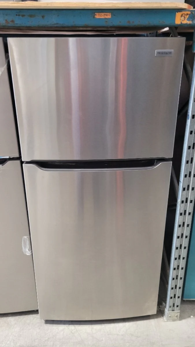 FFHT1835VS - REFRIGERATORS - Frigidaire - Top Freezer - Stainless Steel - Open Box - Image 2