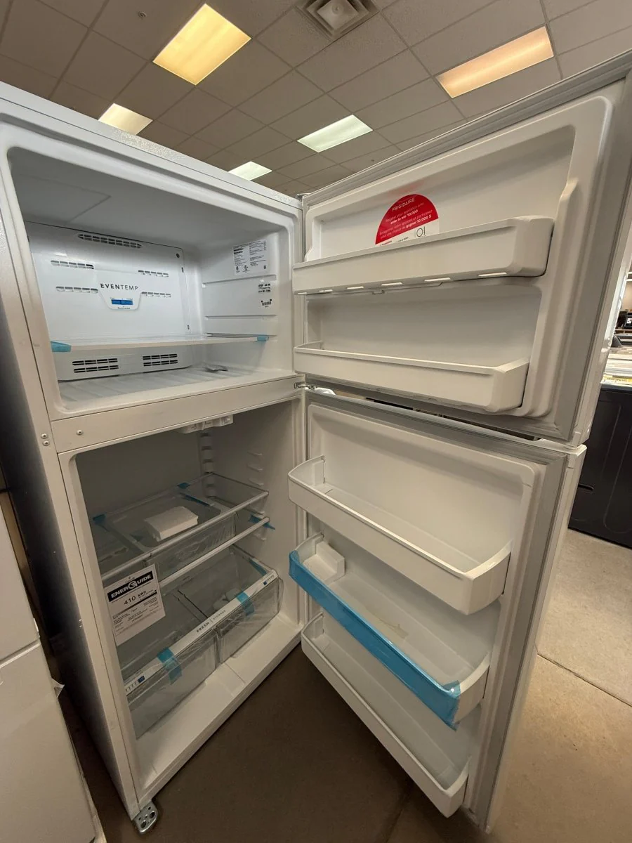 FFTR1835VW - REFRIGERATORS - Frigidaire - Top Freezer - White - Open Box - Image 4