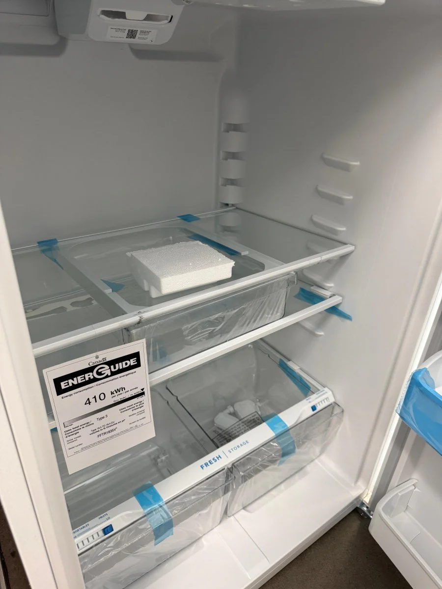 FFTR1835VW - REFRIGERATORS - Frigidaire - Top Freezer - White - Open Box - Image 5