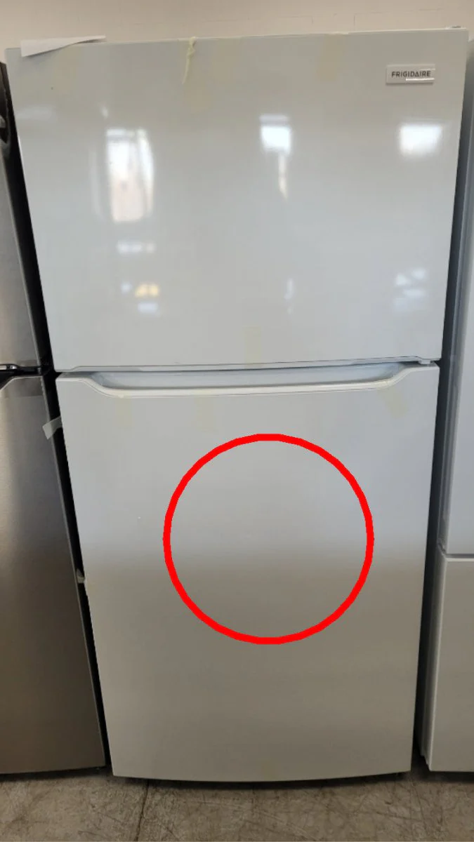 FFTR2045VW - REFRIGERATORS - Frigidaire - Top Freezer - White - Open Box - Image 3