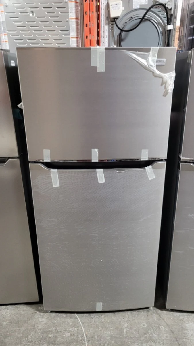 FGHT2055VF - REFRIGERATORS - Frigidaire Gallery - Top Freezer - Stainless Steel - Open Box - Image 2