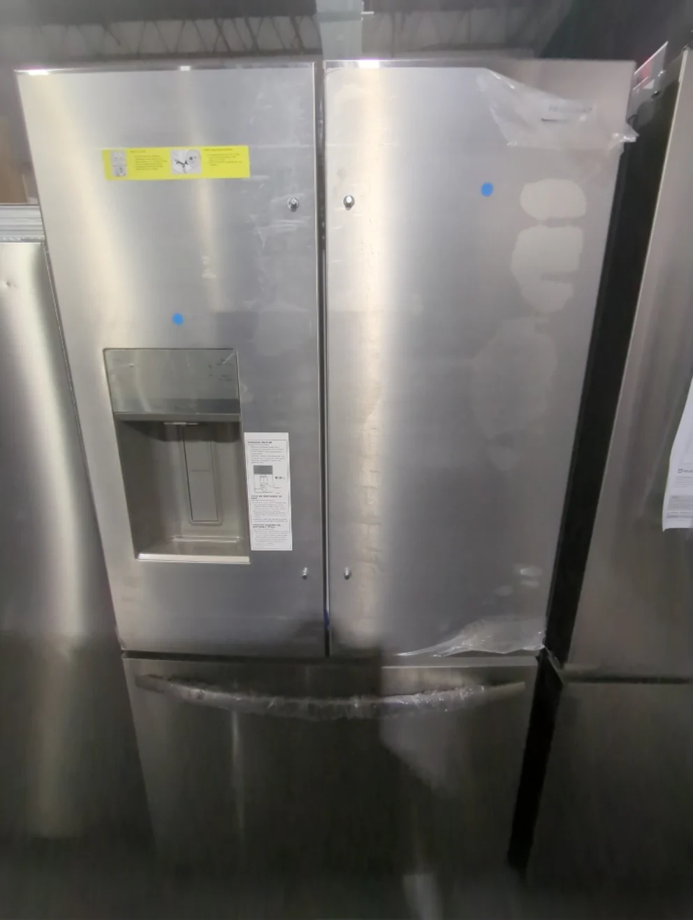 FRFC2323AS - REFRIGERATORS - Frigidaire - French 3-Door - Stainless Steel - Open Box - Image 2