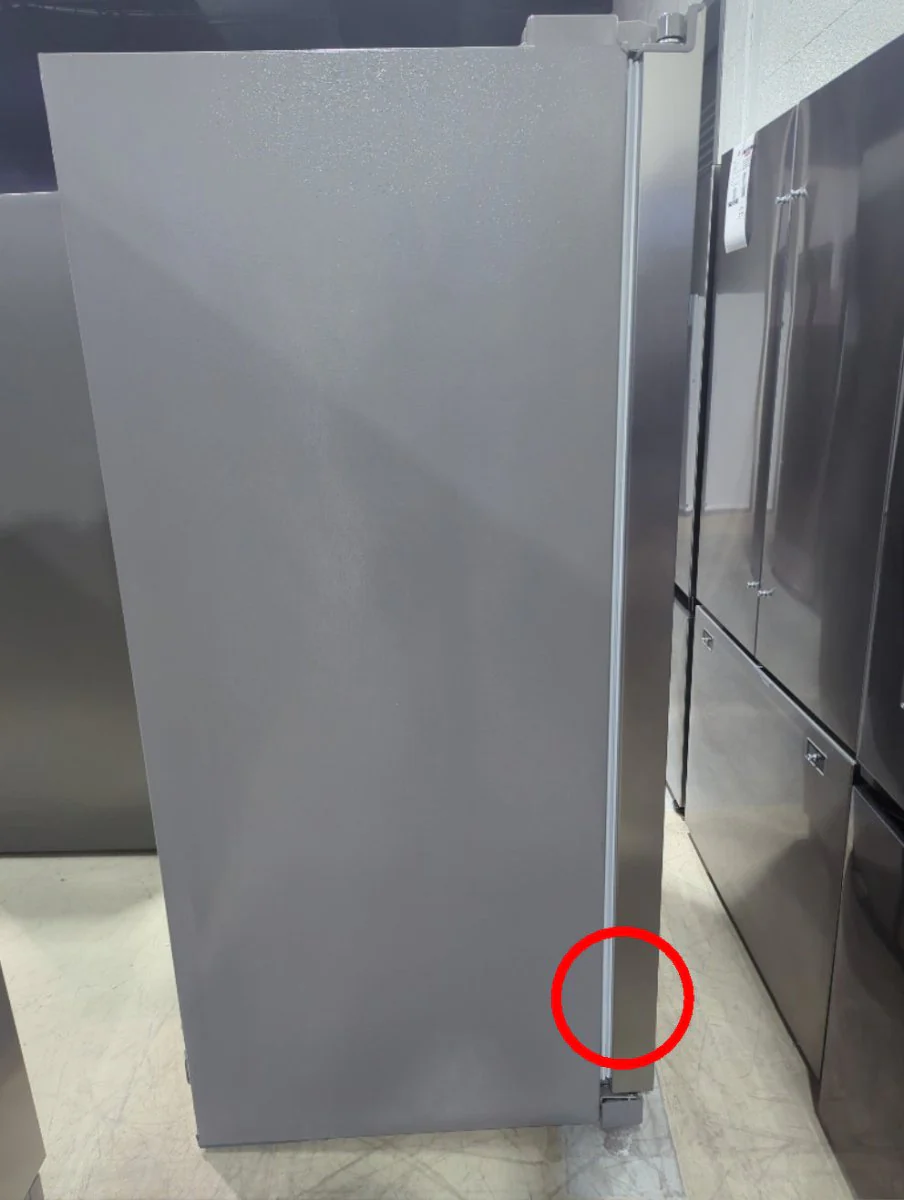 FRSS26L3AF - REFRIGERATORS - Frigidaire - Side by side - Stainless Steel - Open Box - Image 3