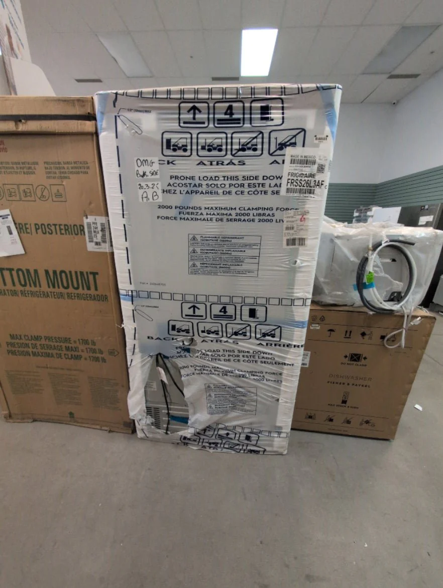 FRSS26L3AF - REFRIGERATORS - Frigidaire - Side by side - Stainless Steel - Open Box - Image 2