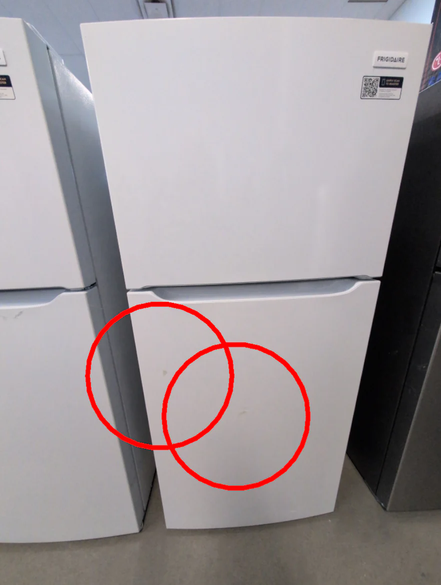 FRTE1835AW - REFRIGERATORS - Frigidaire - Top Freezer - White - Open Box - Image 4