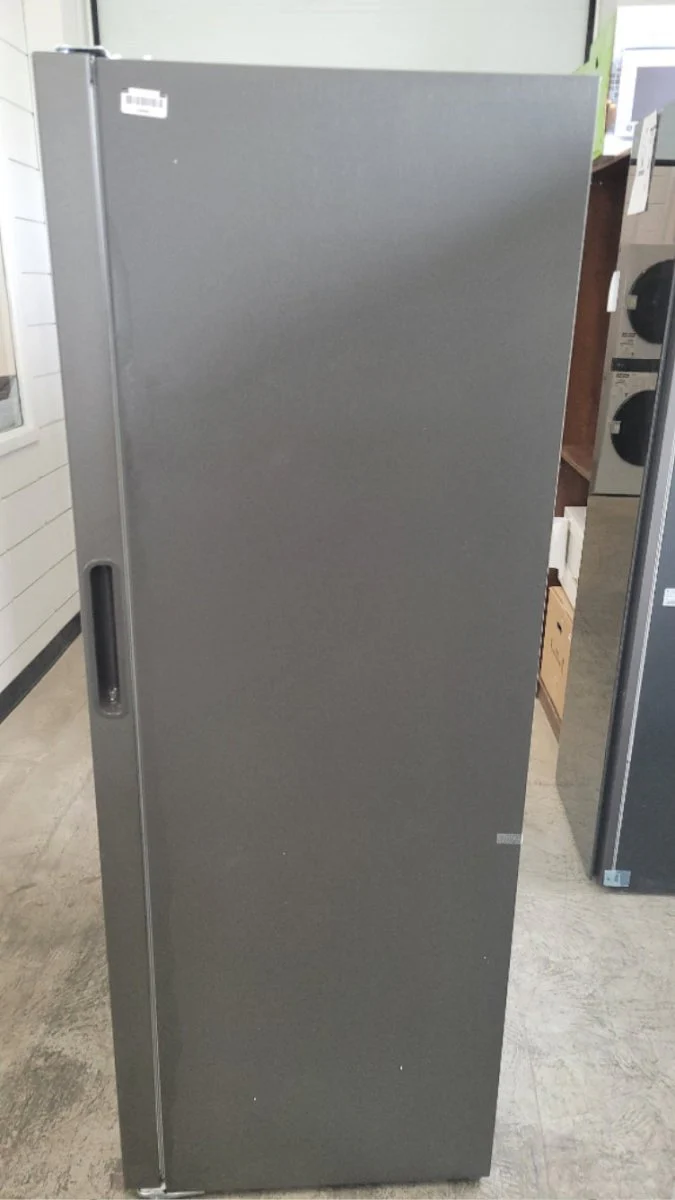 FRUF2020AN - FREEZERS - FRIGIDAIRE - Carbon - Open Box - Image 3