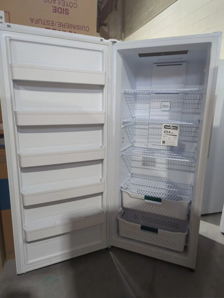 FV21C7HWE - FREEZERS - Hisense - White - Open Box - Image 3