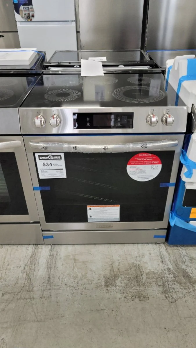 GCFE306CBF - RANGES - Frigidaire Gallery - Electric - Stainless Steel - Open Box - Image 2