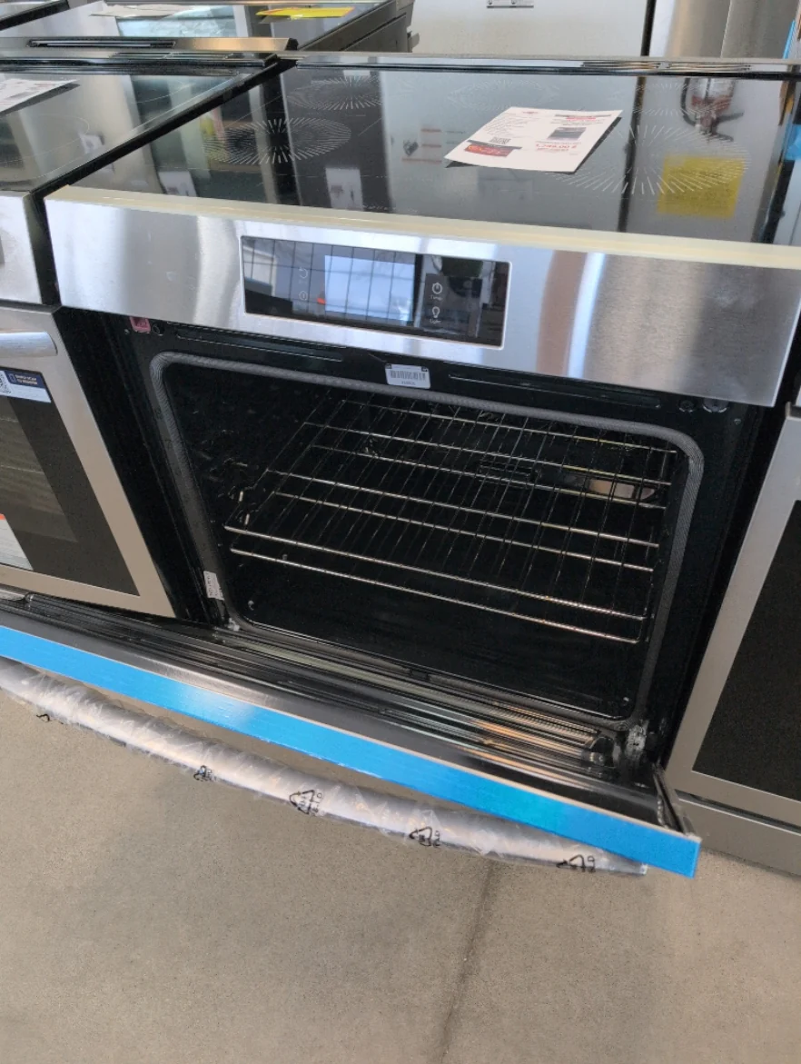 GCFI306CBF - RANGES - Frigidaire Gallery - Electric - Stainless Steel - Open Box - Image 2