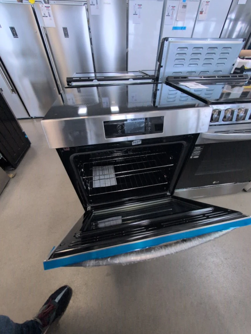 GCFI306CBF - RANGES - Frigidaire Gallery - Electric - Stainless Steel - Open Box - Image 2