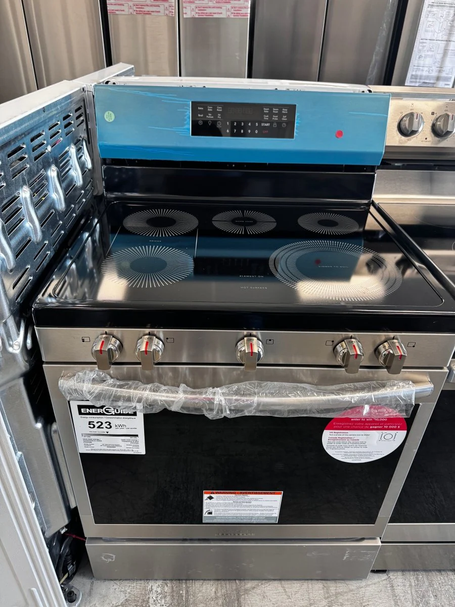 GCRE306CBF - RANGES - Frigidaire Gallery - Electric - Stainless Steel - Open Box - Image 3