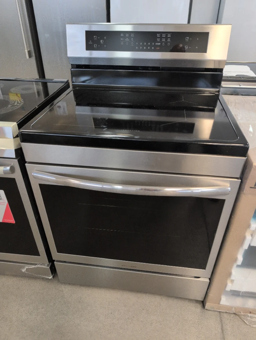 GCRI306CBF - RANGES - Frigidaire Gallery - Electric - Stainless Steel - Open Box - Image 2