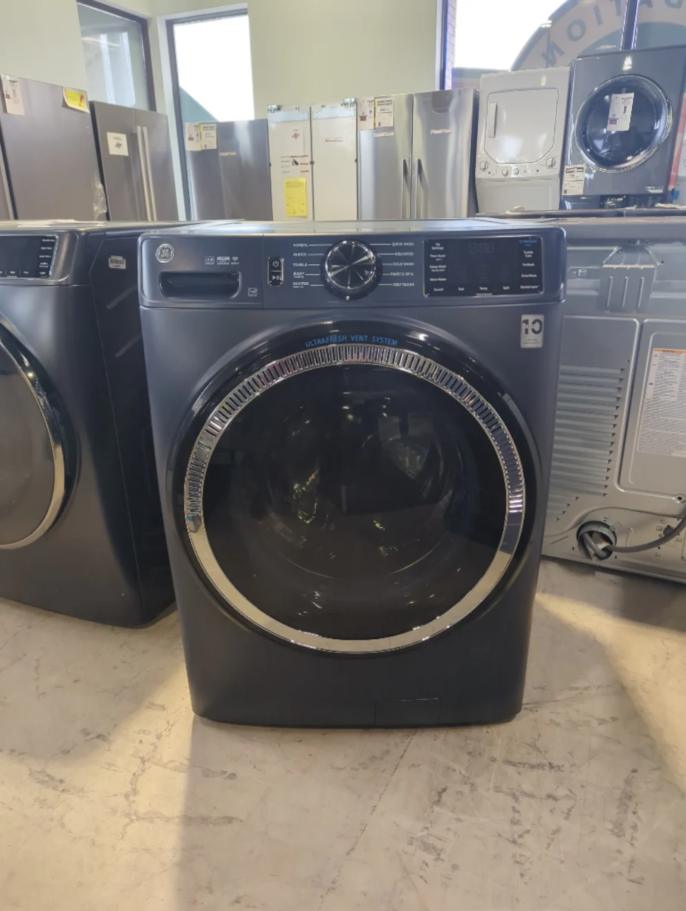 GFW550SPRRS - WASHERS - GE - Front Loading - Sapphire Blue - Open Box - Image 2