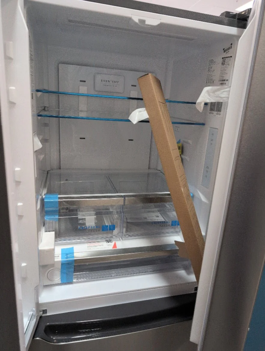 GRFN2023AF - REFRIGERATORS - Frigidaire Gallery - French 3-Door - Stainless Steel - Open Box - Image 3