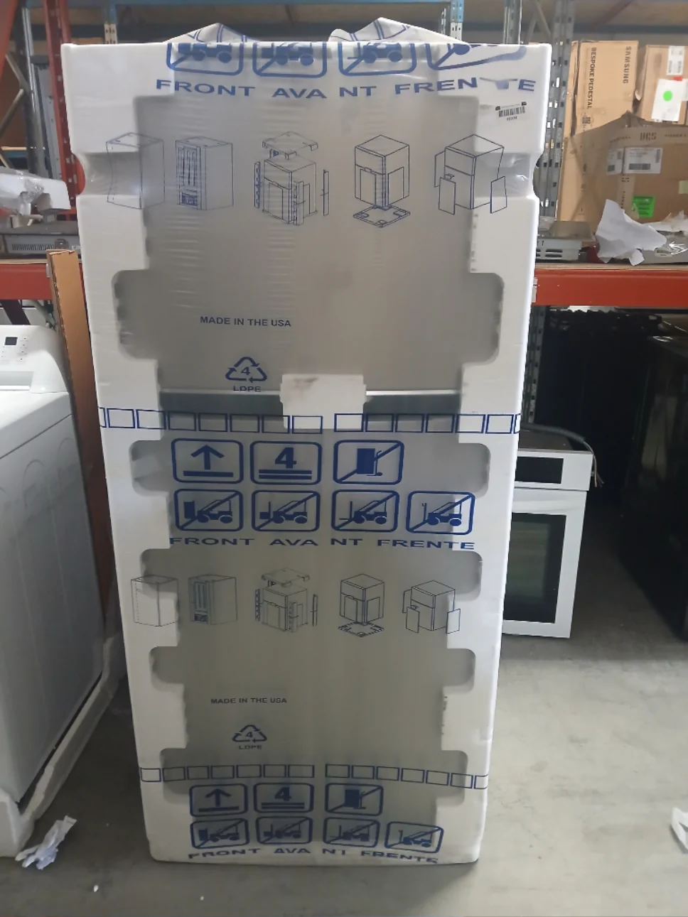 GRTE2055AF - REFRIGERATORS - Frigidaire - Top Freezer - Stainless Steel - Open Box - Image 2