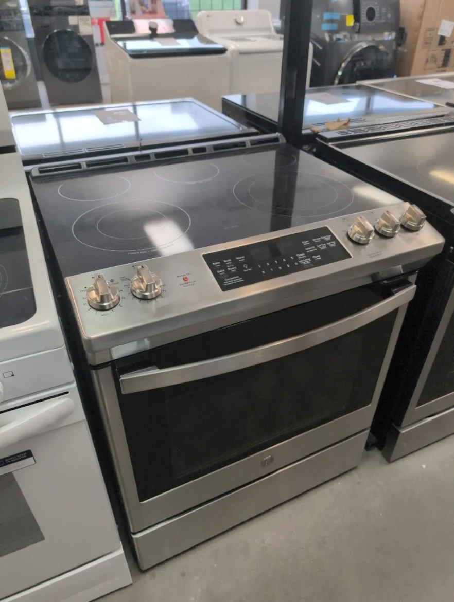 JCS840SMSS - RANGES - GE - Electric - Stainless Steel - Open Box - Image 2