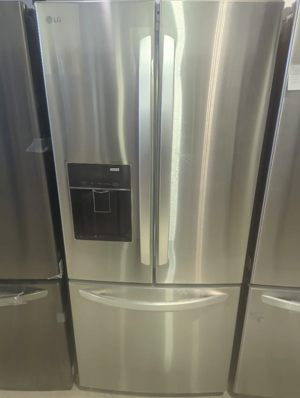 LCFS22EXS - REFRIGERATORS - LG - French 3-Door - Stainless Steel - Open Box - Image 2