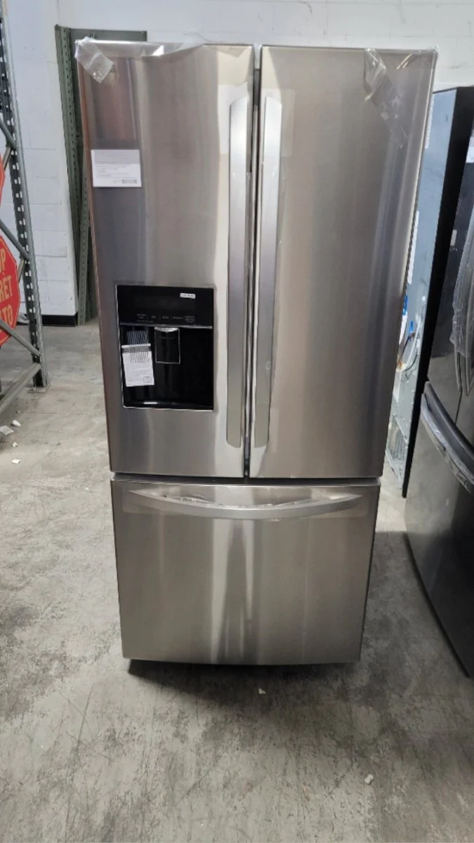 LCFS22EXS - REFRIGERATORS - LG - French 3-Door - Stainless Steel - Open Box - Image 2