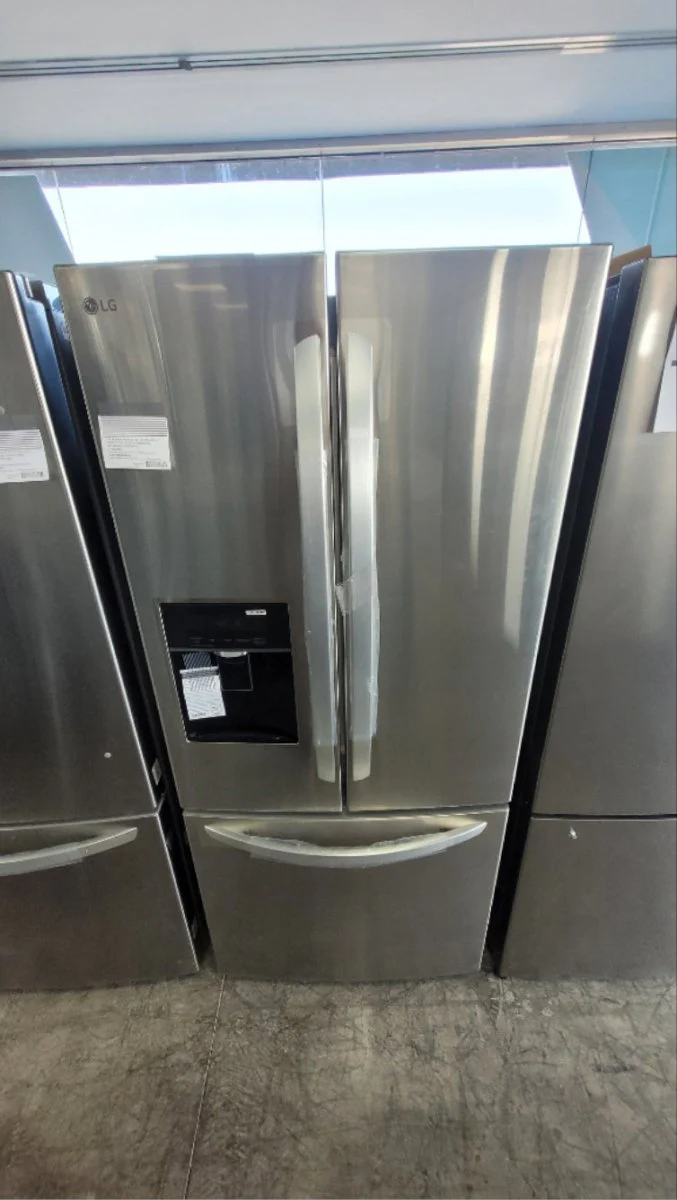 LCFS22EXS - REFRIGERATORS - LG - French 3-Door - Stainless Steel - Open Box - Image 2