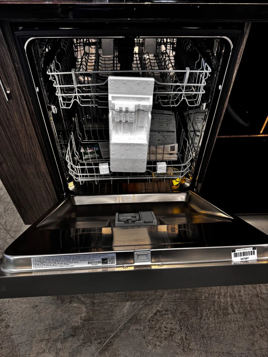 LDFC2423V - DISHWASHERS - LG - Front Controls - Stainless Steel - Open Box - Image 3