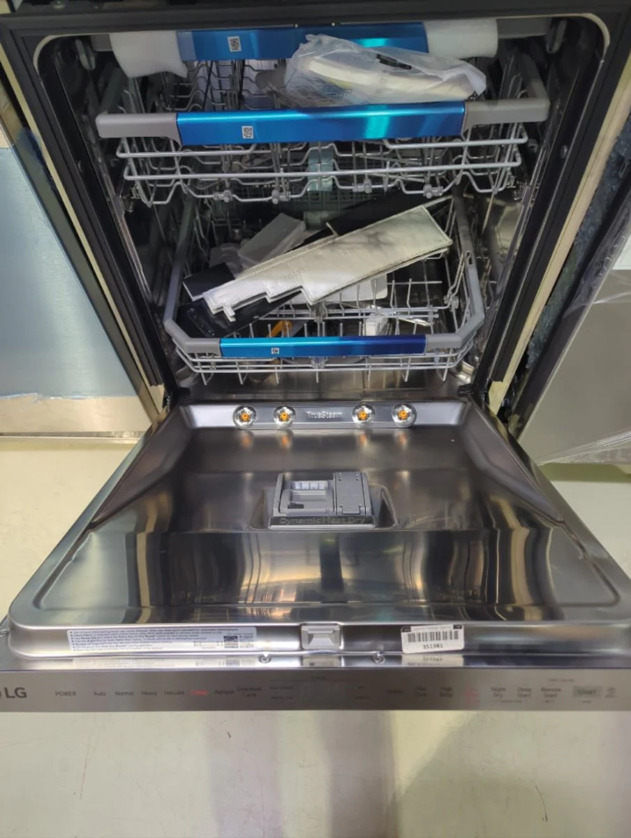 LDPH7972S - DISHWASHERS - LG - Top Controls - Stainless Steel - Open Box - Image 3