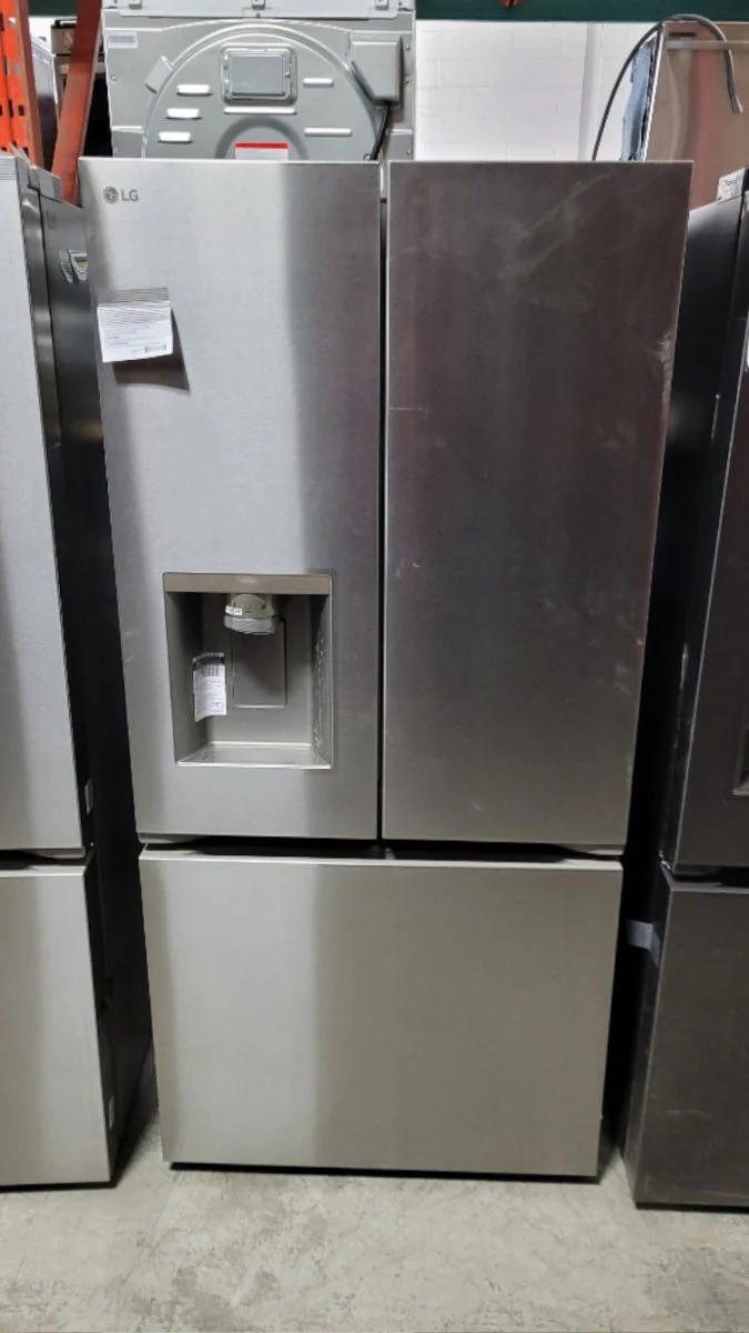 LF20C6330S - REFRIGERATORS - LG - French 3-Door - Stainless Steel - Open Box - Image 2