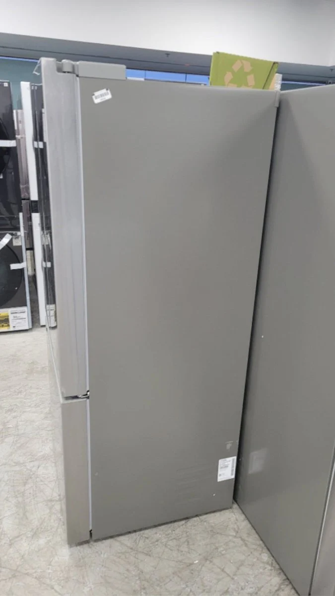 LF21C6200S - REFRIGERATORS - LG - French 3-Door - Stainless Steel - Open Box - Image 3