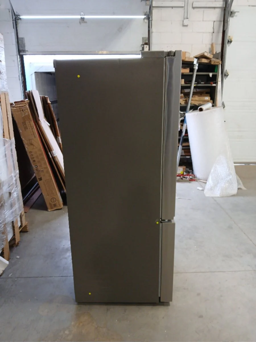 LF21C6200S - REFRIGERATORS - LG - French 3-Door - Stainless Steel - Open Box - Image 2
