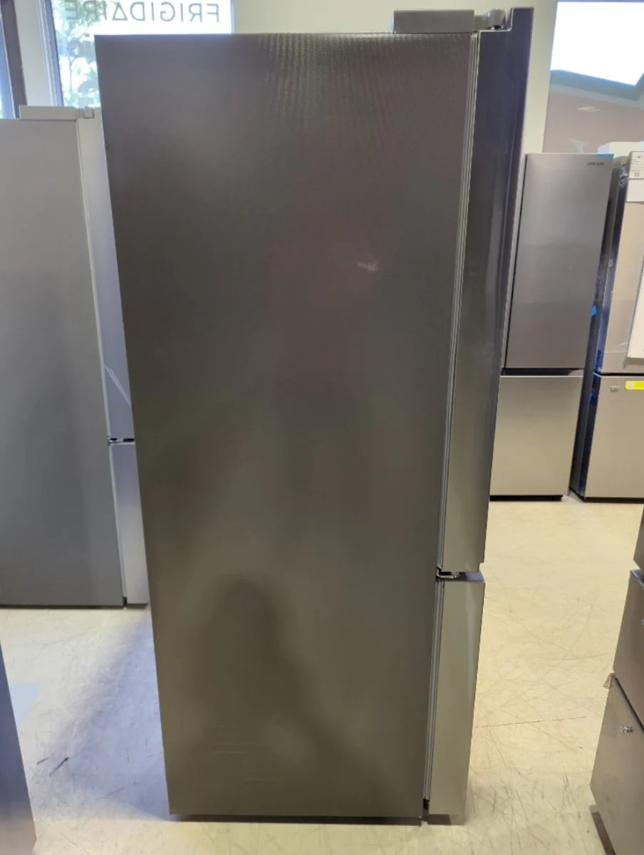 LF21C6200S - REFRIGERATORS - LG - French 3-Door - Stainless Steel - Open Box - Image 3