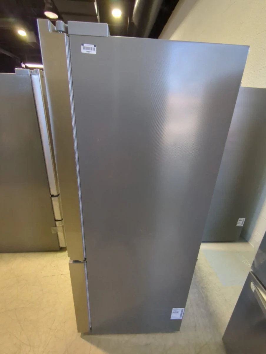 LF21C6200S - REFRIGERATORS - LG - French 3-Door - Stainless Steel - Open Box - Image 4