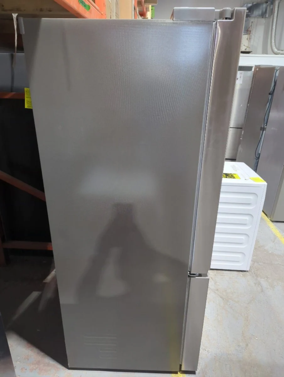 LF21C6200S - REFRIGERATORS - LG - French 3-Door - Stainless Steel - Open Box - Image 4